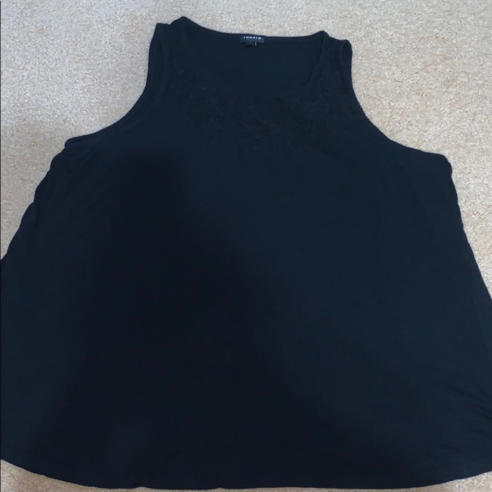 black tank top w lace in front